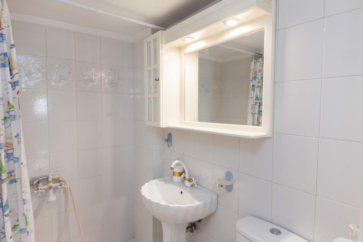 Classical Beauty 3Bd Apt In Peacefull Nea Filothei Atenas Exterior foto